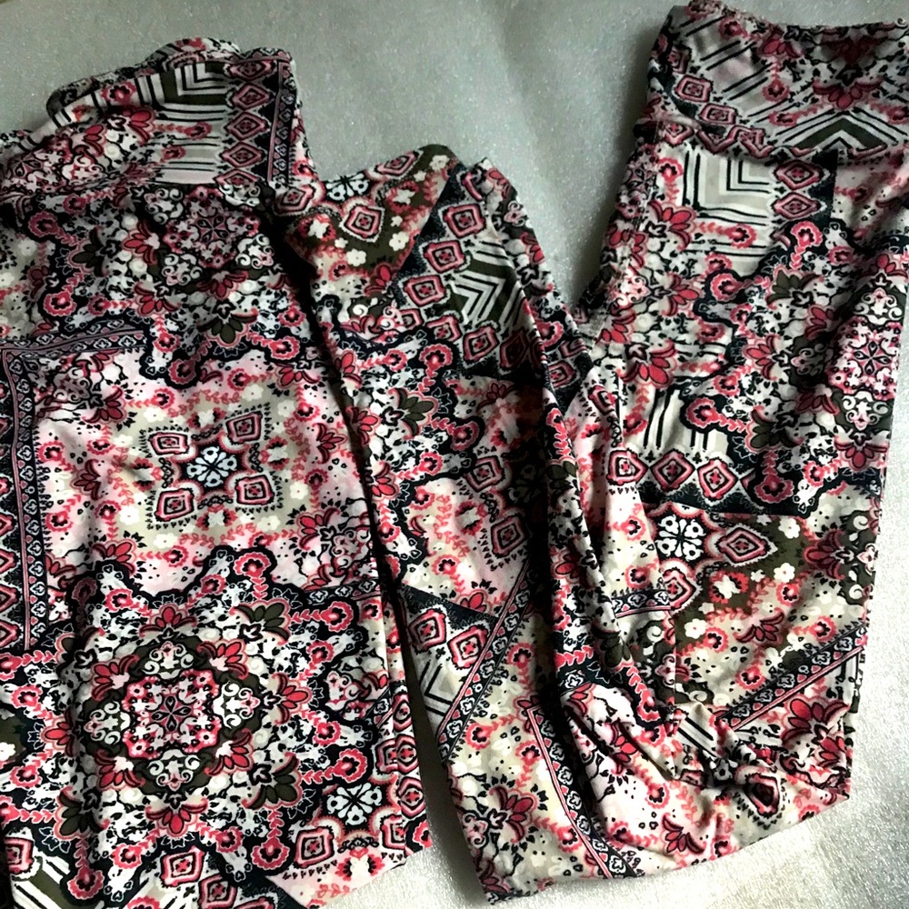 Lularoe mommy and me set leggings
